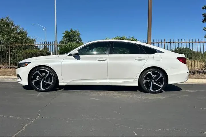 $25500 : Honda Accord 2020 Sport 4dr image 5