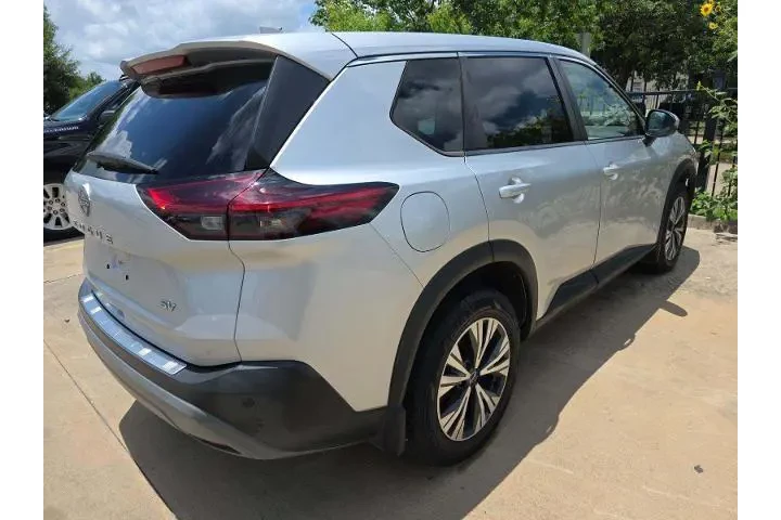 $18773 : Nissan Rogue 2022 SV 4dr Cro image 3