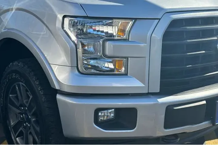 $24995 : Ford F-150 2017 4x4 XLT 4dr image 9