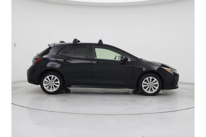 $25998 : Toyota Corolla Hatchback 202 image 7