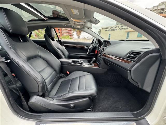 $12995 : 2011 Mercedes-Benz E-Class image 8