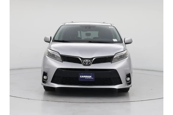 $28998 : Toyota Sienna 2018 SE 8-Pass image 5