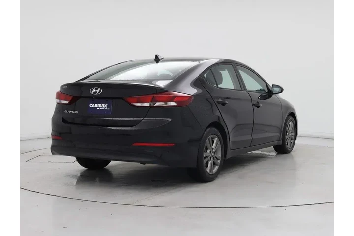 $13998 : Hyundai ELANTRA 2018 Value E image 8