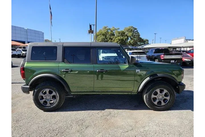 $39900 : Ford Bronco 2023 4x4 Big Ben image 2