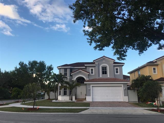 $1750 : MIAMI CUTLER BAY 11047SW 243LN image 1