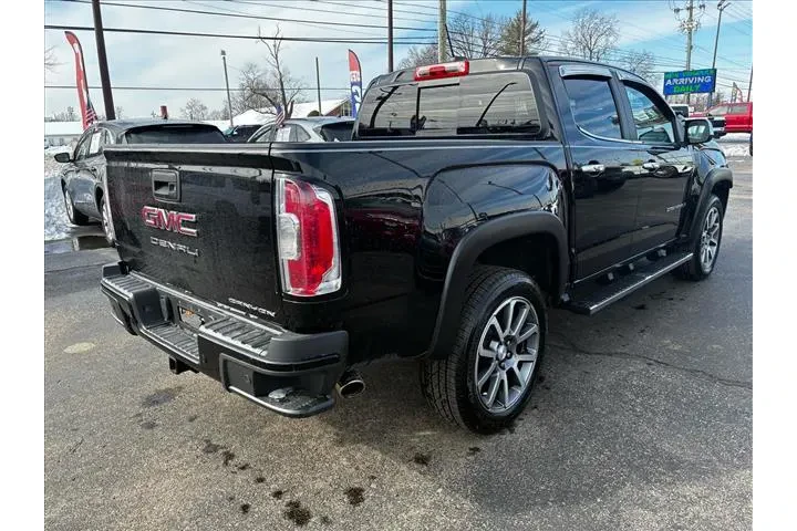 $31988 : GMC Canyon 2021 4x4 Denali 4 image 4