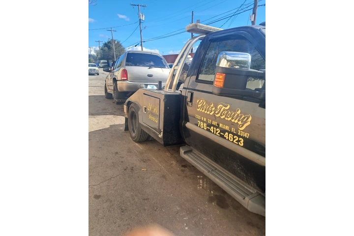 COMPRO AUTO HIALEAH JUNK image 1