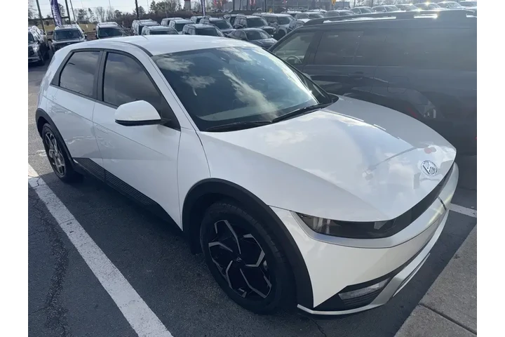 $21991 : Hyundai IONIQ 5 2022 SE 4dr image 6