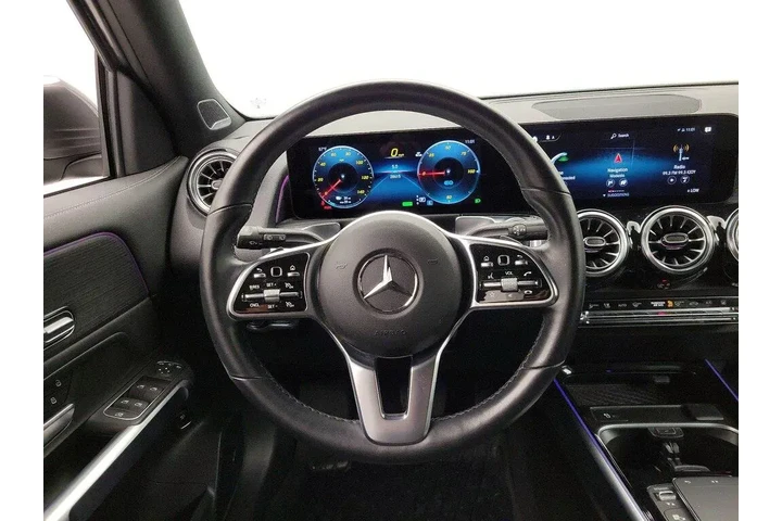 $29998 : Mercedes-Benz EQB 2023 EQB 2 image 10