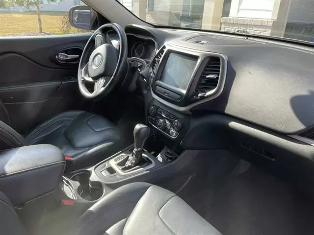 $5500 : 2015 Jeep Cherokee Limited image 6