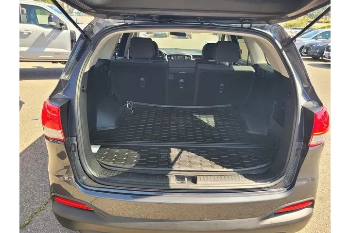 $9448 : Kia Sorento 2018 L 4dr SUV image 8