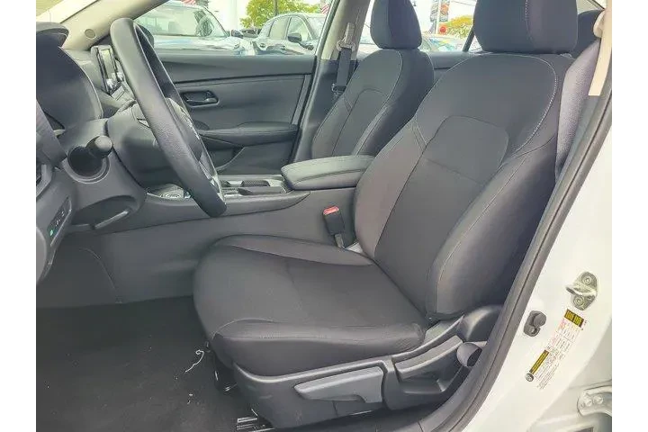 $24987 : Nissan Sentra 2025 S 4dr Sed image 10