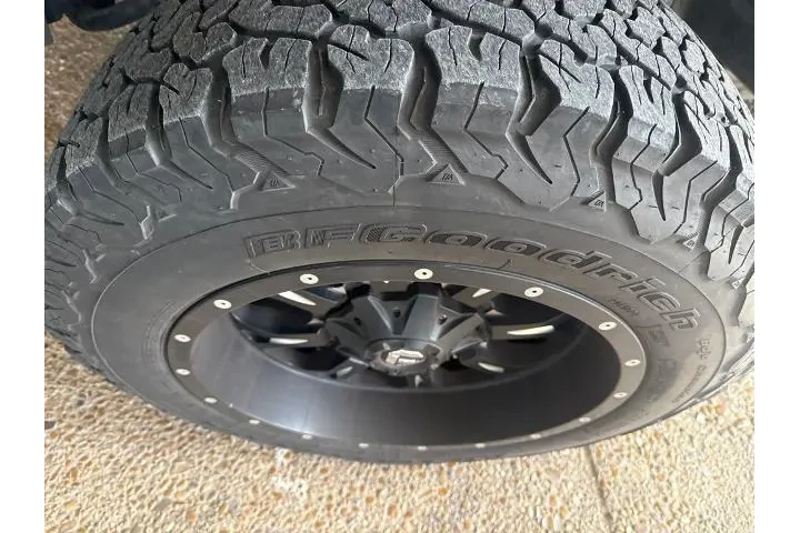 $34858 : Ram 2500 2015 4x4 SLT 4dr Cr image 2