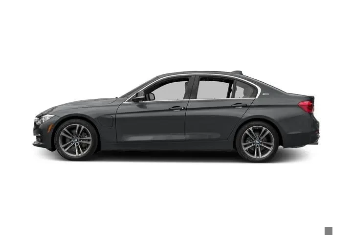 $16975 : BMW 3 Series 2017 330e iPerf image 3