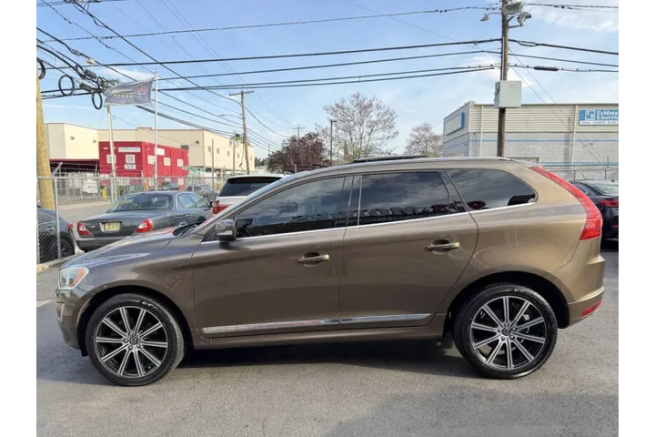 $7199 : 2015 XC60 T6 image 7