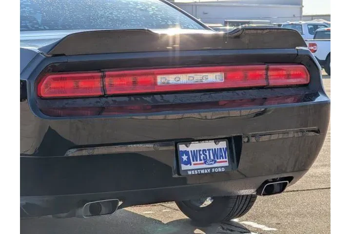 $15587 : Dodge Challenger 2014 SXT 2d image 6