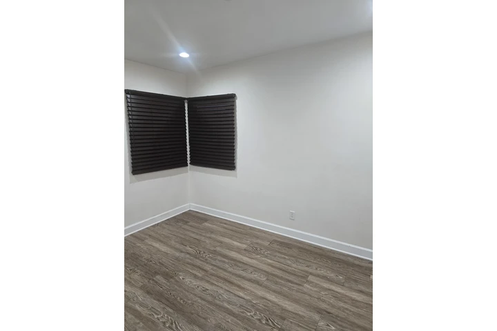 $800 : Rento cuarto en Los Angeles image 2