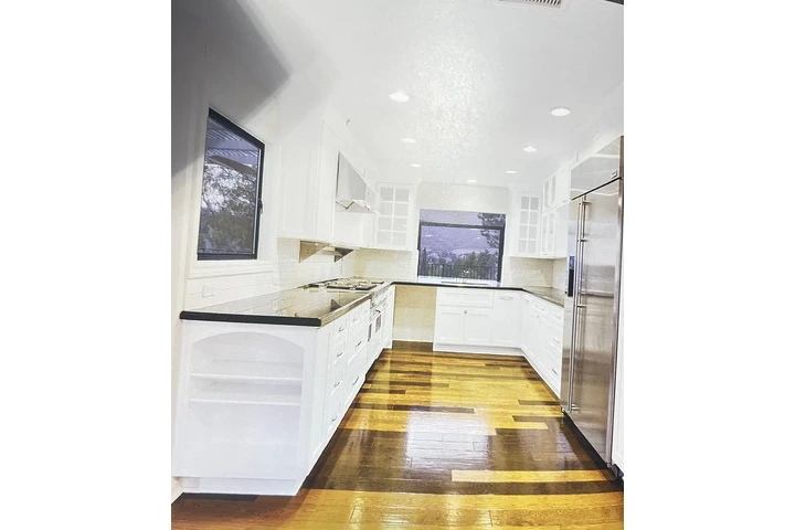 Professional Painter image 4