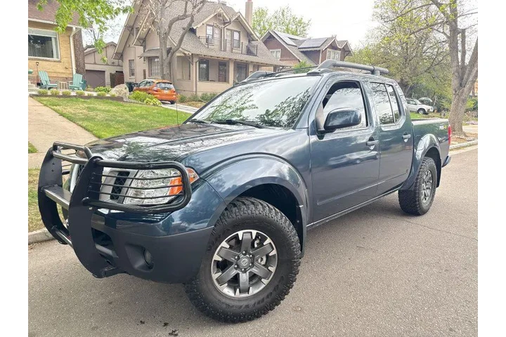 $26995 : 2021 Frontier Crew Cab PRO-4X image 1