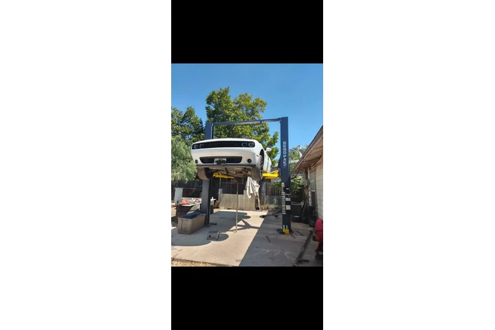 M Mobile Mechanic Services24/7 image 1