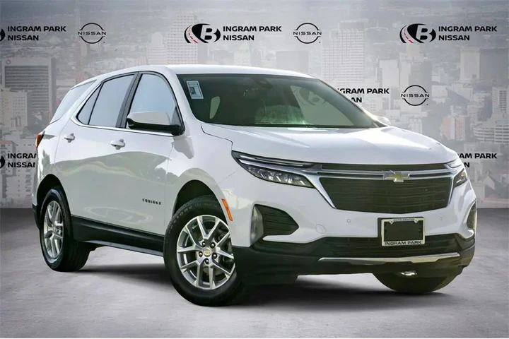 $19307 : Chevrolet Equinox 2024 4x4 L image 1