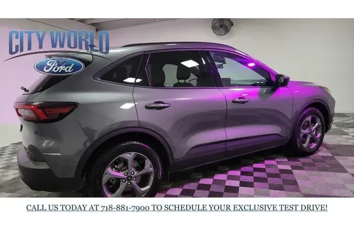 $24354 : Ford Escape 2025 ST-Line 4dr image 7