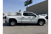 $31500 : GMC Sierra 1500 2023 4x2 Pro thumbnail