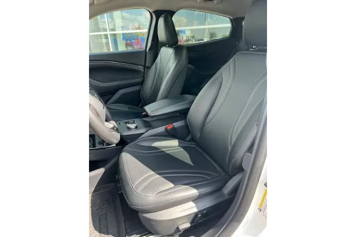 $29995 : Ford Mustang Mach-E 2023 AWD image 9