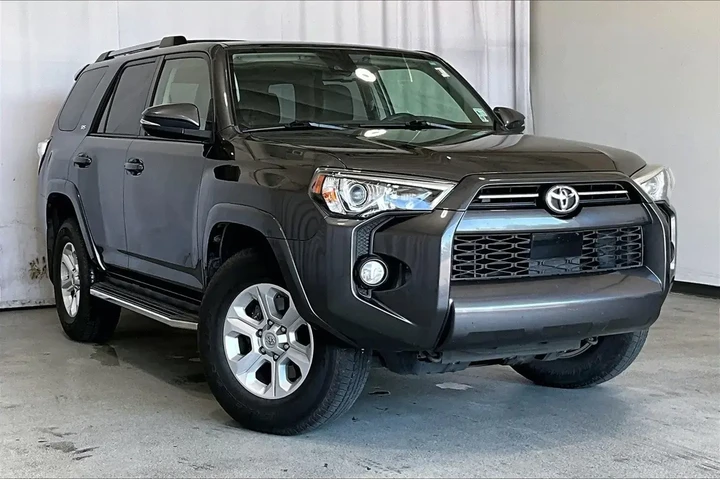 $26761 : Toyota 4Runner 2020 4x2 SR5 image 1