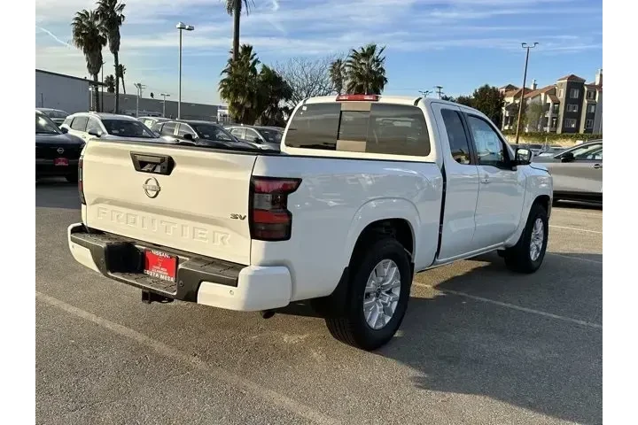 $34695 : Nissan Frontier 2024 4x2 S 4 image 5