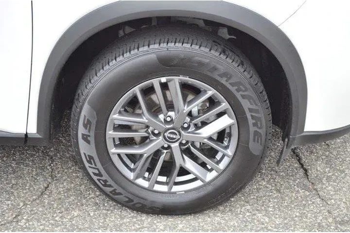 $19987 : Nissan Rogue 2024 AWD S 4dr image 10