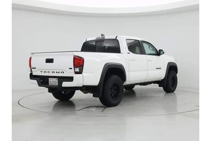 $35998 : Toyota Tacoma 2021 4x4 SR5 V image 8