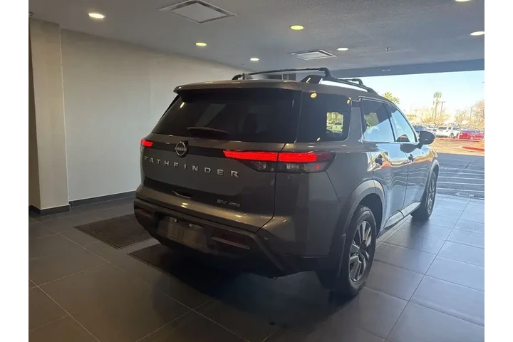 $30984 : Nissan Pathfinder 2024 AWD S image 8