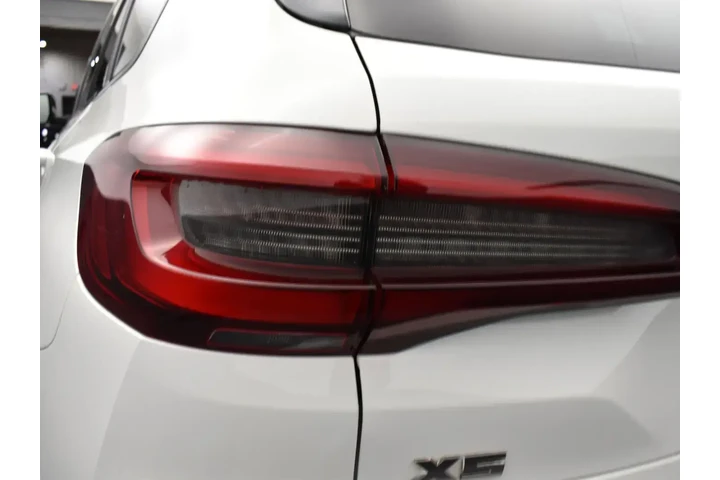$37995 : BMW X5 2022 AWD M50i 4dr Spo image 8