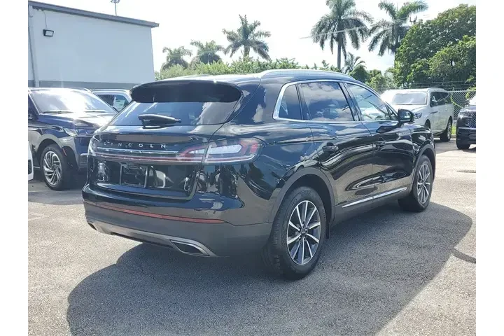 $27990 : Lincoln Nautilus 2022 Standa image 6