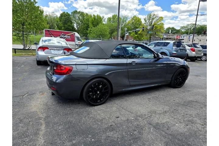 $11990 : 2016 BMW 2-Series M235i xDriv image 4