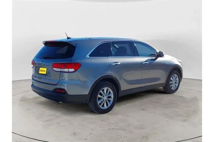 $7961 : Kia Sorento 2017 L 4dr SUV image 5
