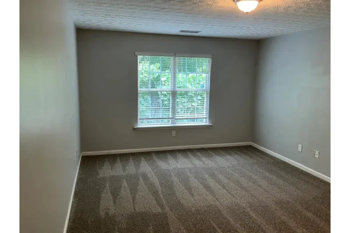 $1200 : Rento casa Lista para habitar image 5