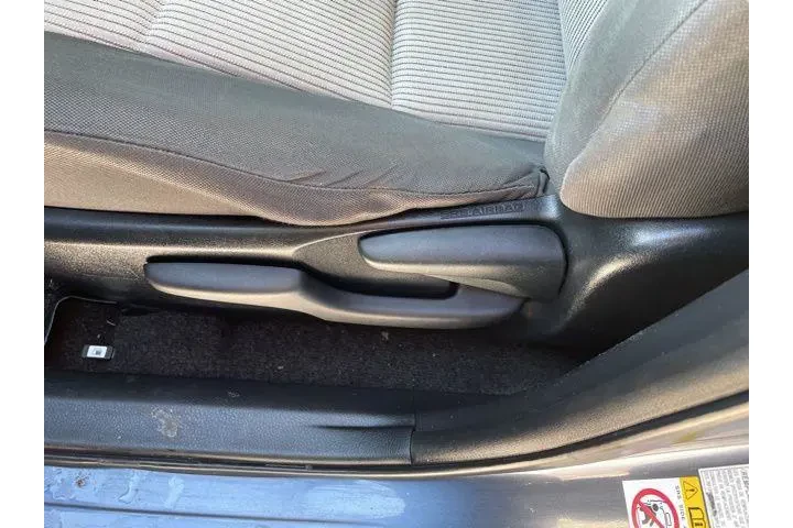 $9500 : Toyota RAV4 2013 AWD LE 4dr image 10