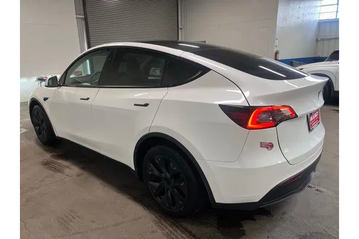 $34495 : Tesla Model Y 2024 image 5