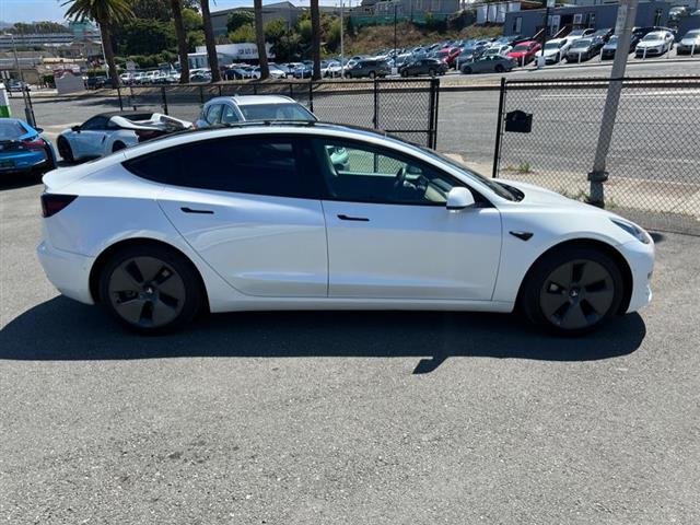 $26500 : Used 2021 Model 3 Standard Ra image 4