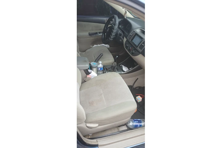 $3000 : TOYOTA CAMRY SE image 4