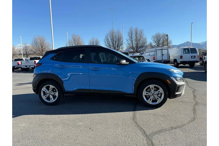 $14308 : Hyundai KONA 2022 AWD SEL 4d image 9