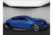 $17590 : Chevrolet Malibu 2023 LT 4dr thumbnail