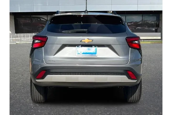 $22999 : Chevrolet Trax 2026 LT 4dr C image 8
