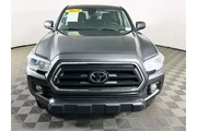$34900 : Toyota Tacoma 2023 4x4 TRD P thumbnail