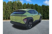 $22995 : Hyundai KONA 2025 AWD SEL 4d thumbnail