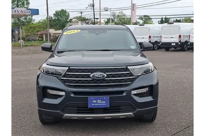 $34188 : Ford Explorer 2023 AWD XLT 4 image 2