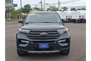 $34188 : Ford Explorer 2023 AWD XLT 4 thumbnail