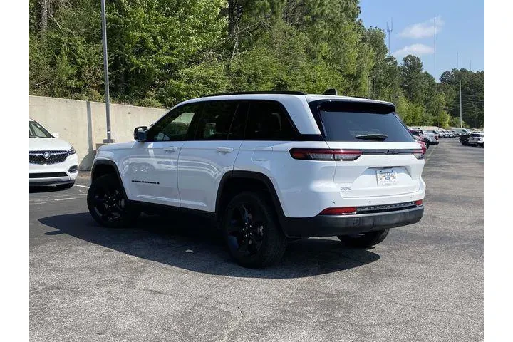 $22990 : Jeep Grand Cherokee 2023 4x2 image 6